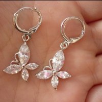 луксозни обеци пеперудки с кристали 303, снимка 1 - Обеци - 43364570