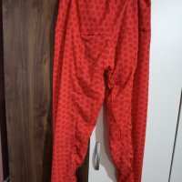 Червен панталон от индийски магазин широк потур, снимка 2 - Панталони - 43314655