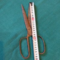 Стара ръчно кована голяма ножица, снимка 5 - Антикварни и старинни предмети - 39106598