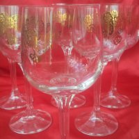 Кристални чаши комплект 6 бр за вино Чехословакия, златна шарка, столче в кутията си, снимка 4 - Чаши - 33301789