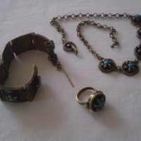 комплект възрожденски тип - гривна , нагръден накит и пръстен от бронз, снимка 10 - Антикварни и старинни предмети - 37332193