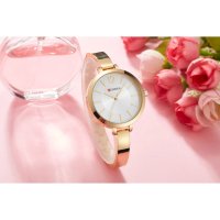Дамски часовник Curren Luxury Watch, снимка 8 - Дамски - 44042281