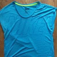 Nike Club Boxy Tee Logo - сдтрахотна дамска тениска, снимка 4 - Тениски - 32923632