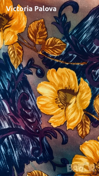 Елегантен шал с акварелни божури - 79/79см, снимка 1