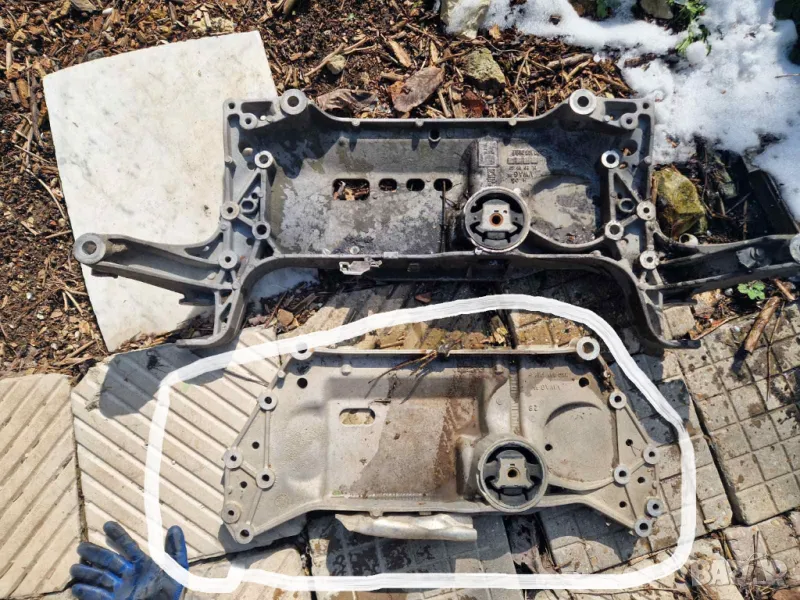 преден мост VW Голф 5 golf 5 2.0TDI 140 BKD preden most, снимка 1