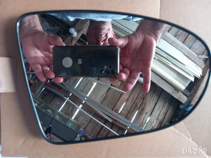 Продавам стъкло за дясно огледало за NISSAN QASHQAI J10 , снимка 1