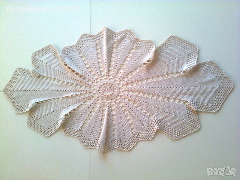 Покривка на 1 кука за холна маса, снимка 1