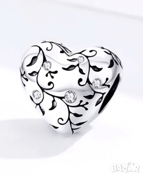 Сребърен талисман за гривна Пандора сърце с кристали Модел 061, снимка 1