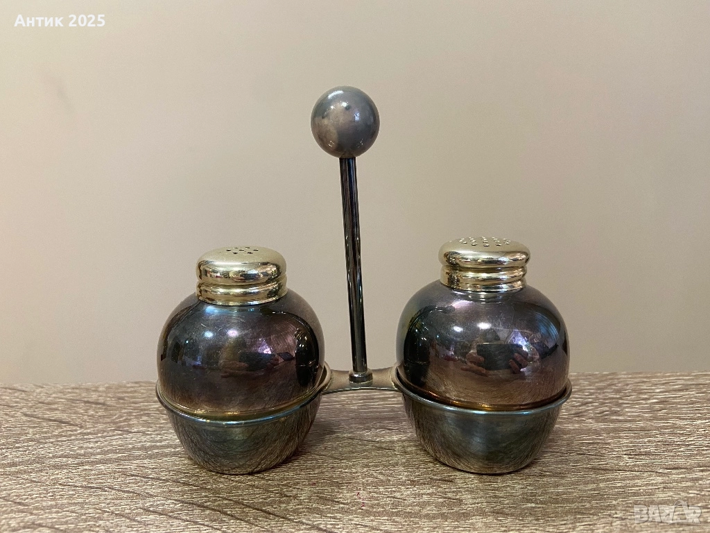 Елегантен винтидж комплект за сол и пипер – керамика със сребърно покритие, с поставка, снимка 1