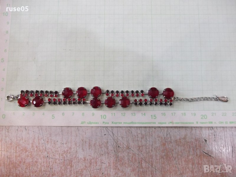 Верижка за ръка с червени камъни имитационна бижутерия, снимка 1