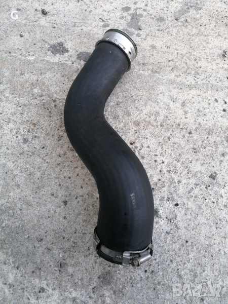 Маркуч Кулер Мерцедес W204 C220CDI 464 , снимка 1