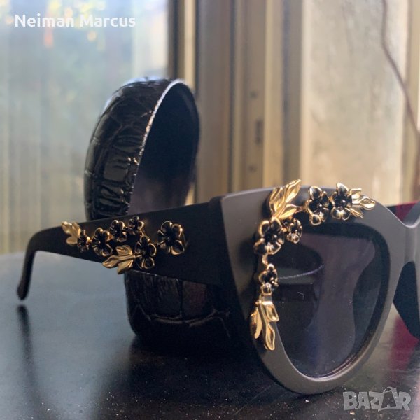 Betsey Johnson, снимка 1