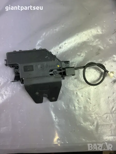 Брава за Заден Капак за БМВ BMW E60 E61 7840617, снимка 1