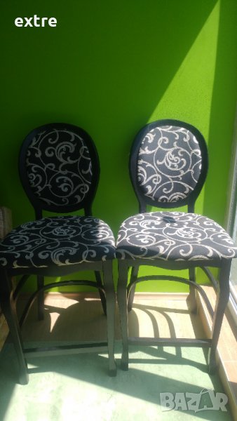 Продавам 2 броя бар столове МАСИВ дървени, снимка 1