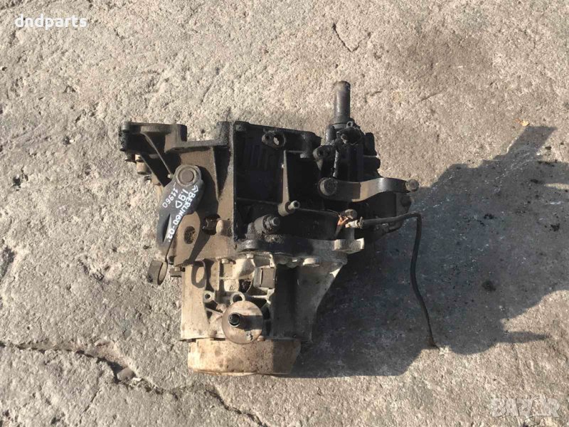 Скорости Citroen Berlingo 1.9D,2002г., снимка 1