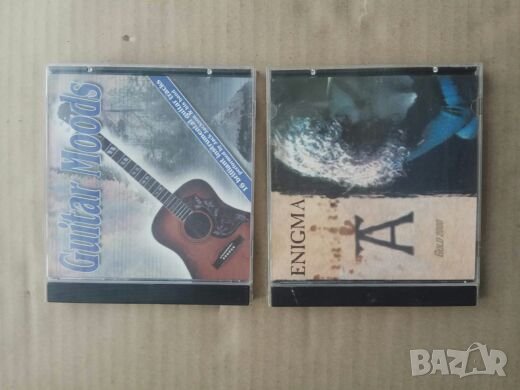 Продавам два Guitar moods и Enigma 2000 CD, снимка 1