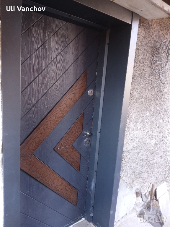 Монтаж на входни и интериорни врати , снимка 1
