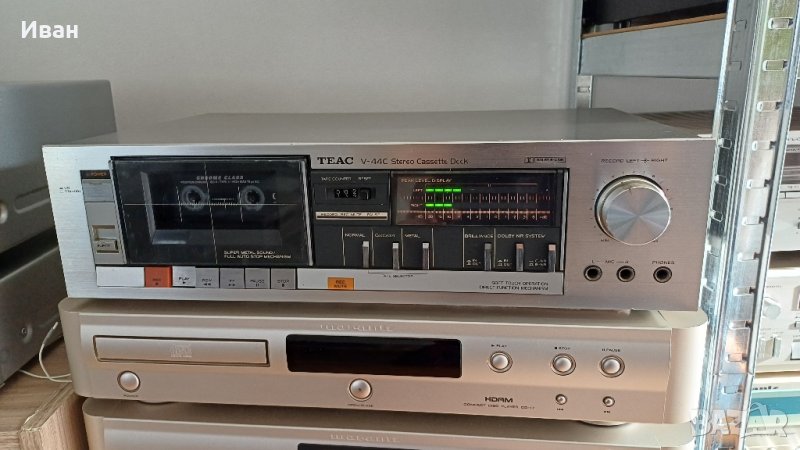 Дек TEAC V-44C, снимка 1