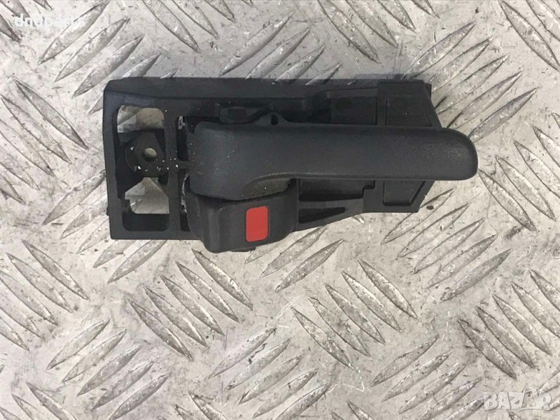 Вътрешна дръжка Toyota RAV4,2005г.(задна дясна), снимка 1