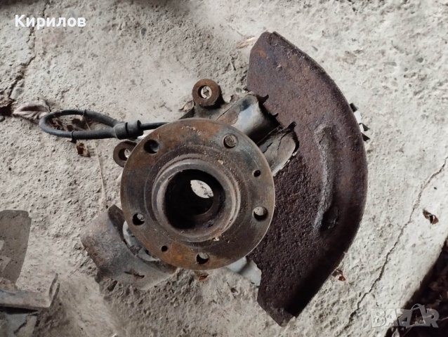  Шенкел главина за Peugeot 607 2,2 ХДИ, снимка 2 - Части - 40313561