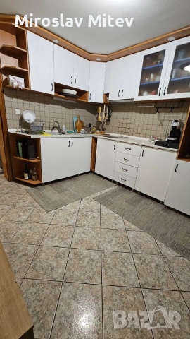 4-стаен апартамент, Колхозен пазар , снимка 5 - Апартаменти - 53581749