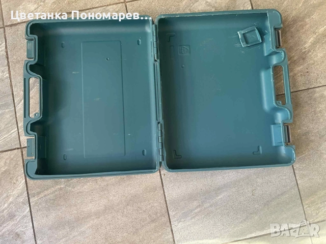 Голям куфар Makita, снимка 4 - Куфари с инструменти - 52155572