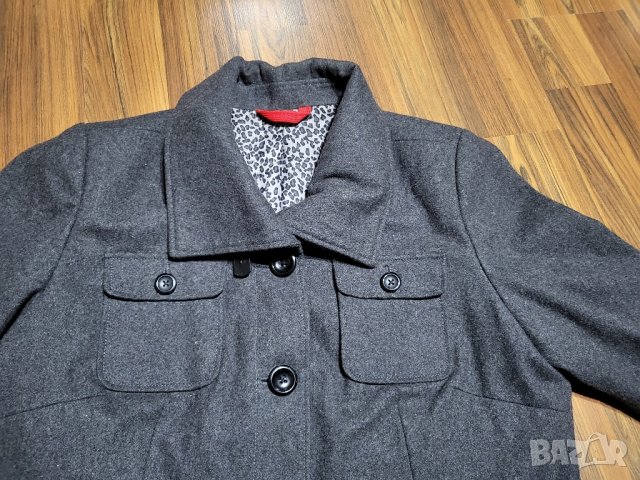 Сиво палтенце, снимка 2 - Палта, манта - 42978604