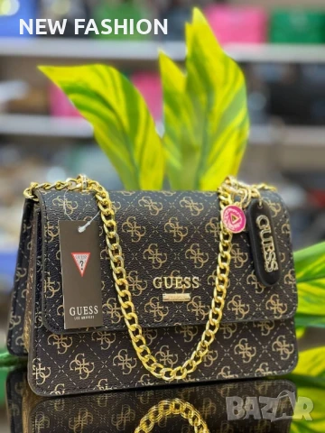 Дамски Чанти ✨Guess