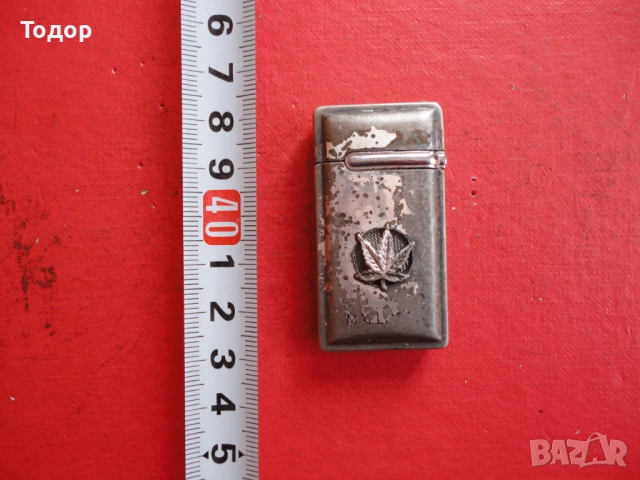 Посребрена метална запалка 