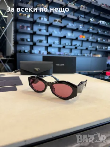 Prada Слънчеви Очила С UV400 Защита С ПОДАРЪК🎁Калъф Прада - Налични Различни Цветове Код D2123, снимка 3 - Слънчеви и диоптрични очила - 49420937