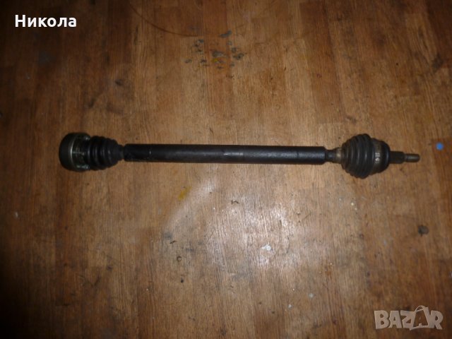 Предна дясна полуоска Голф 4 1,4 75 к.с