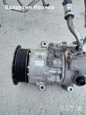 Toyota Verso 2.2 d-cat 2011, 150 к.с на части, снимка 4 - Автомобили и джипове - 25841635