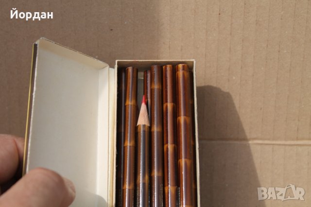 Кутия с 11 молива 1980г Чехословакия , снимка 4 - Ученически пособия, канцеларски материали - 36712738