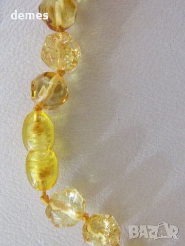 Елегантно дамско колие от първокласен Балтиийски кехлибар, снимка 5 - Колиета, медальони, синджири - 43442021