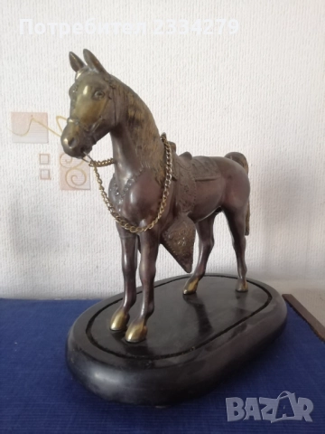 Стари статуи, макети: гонг, помпа за бира, оседлан кон. , снимка 13 - Статуетки - 52972346