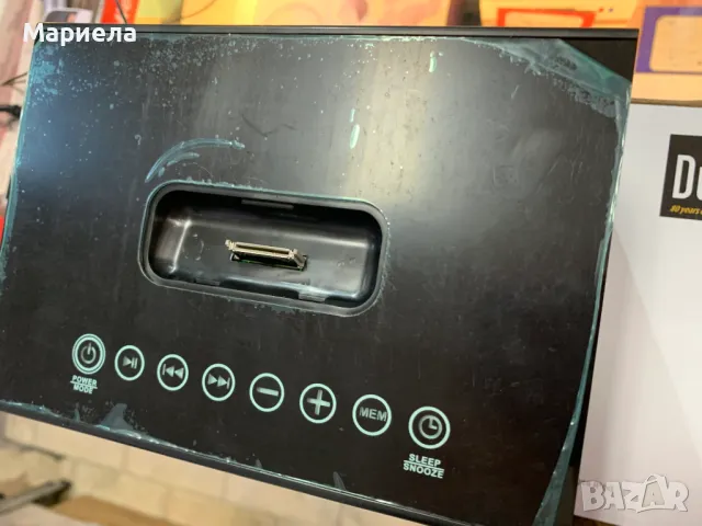 Докинг Станция за iPod/iPhone / FM/AUX/Дигитален Часовник с Аларма 10W, снимка 6 - Други - 49758782