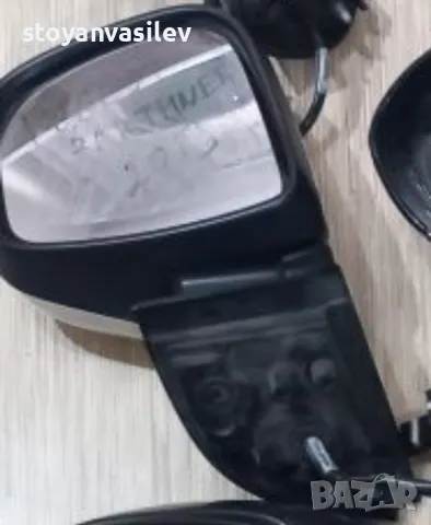 Огледало Пежо Партнер 2019 ляво