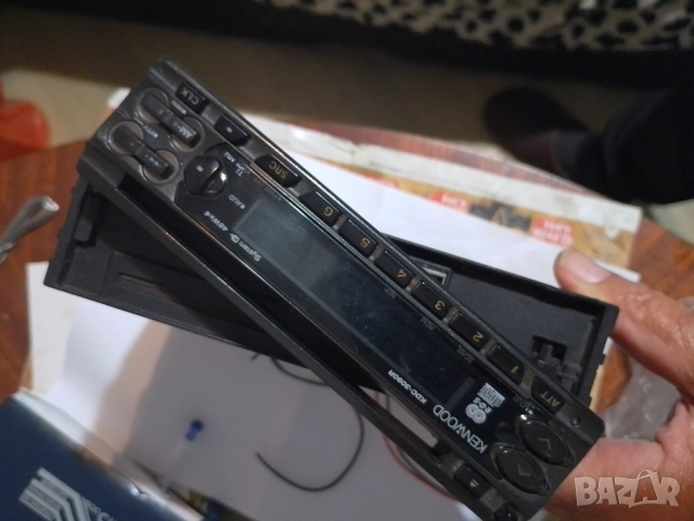 Кенууд СД за кола, отлична музика, снимка 3 - Аксесоари и консумативи - 52298436