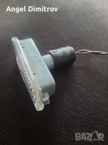 Продавам мигач за калник за Пасат-96-2000 г. -б- 5 и Голф  4, снимка 4 - Части - 52134195