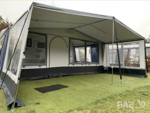 Тенти със страници