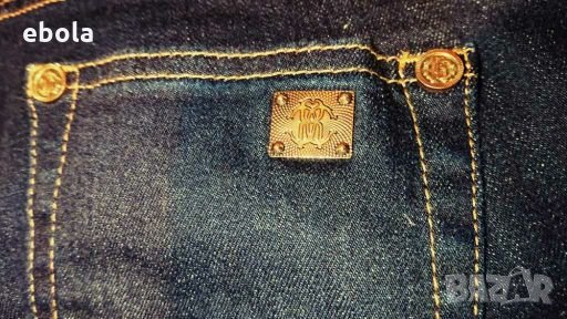 Оригинални Roberto Cavalli , снимка 8 - Дънки - 27948802