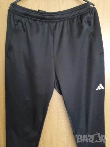 Спортно долнище Adidas Train Essentials, размер L, снимка 4 - Спортни дрехи, екипи - 52233335