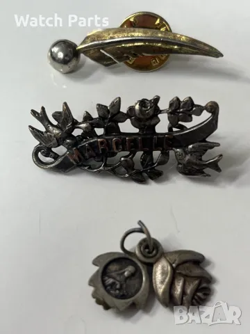 Брошки и висулка , снимка 3 - Колиета, медальони, синджири - 49892404