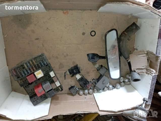 Мазда 121 останали части, снимка 4 - Части - 38040761