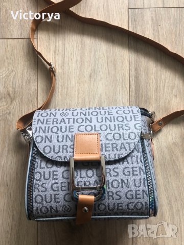 Нова чанта, снимка 2 - Чанти - 43044674