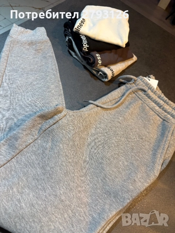 Спортен комплект с 4 потника , снимка 5 - Спортни екипи - 52800581