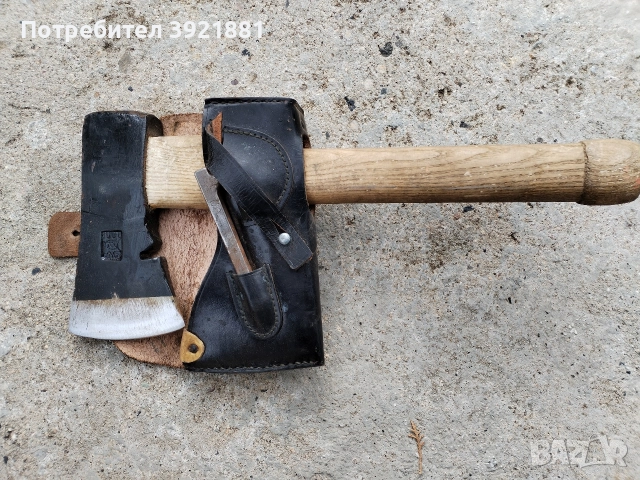 Немски пожарникарски брадви + колани, снимка 5 - Антикварни и старинни предмети - 52631882