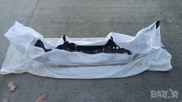 • Предна ЧИСТО НОВА GTI броня за голф 5, джета, кади, голф плюс, сеат
(Predna GTI bronq , снимка 9 - Части - 50216614