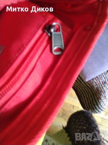 Napapijri маркова чанта промазан плат 47х36см за през рамо, снимка 7 - Чанти - 40726235