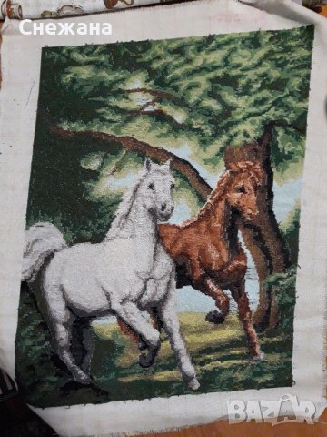 ушит гоблен Бягащи коне 1:4 ръчно шит, снимка 2 - Гоблени - 43460321